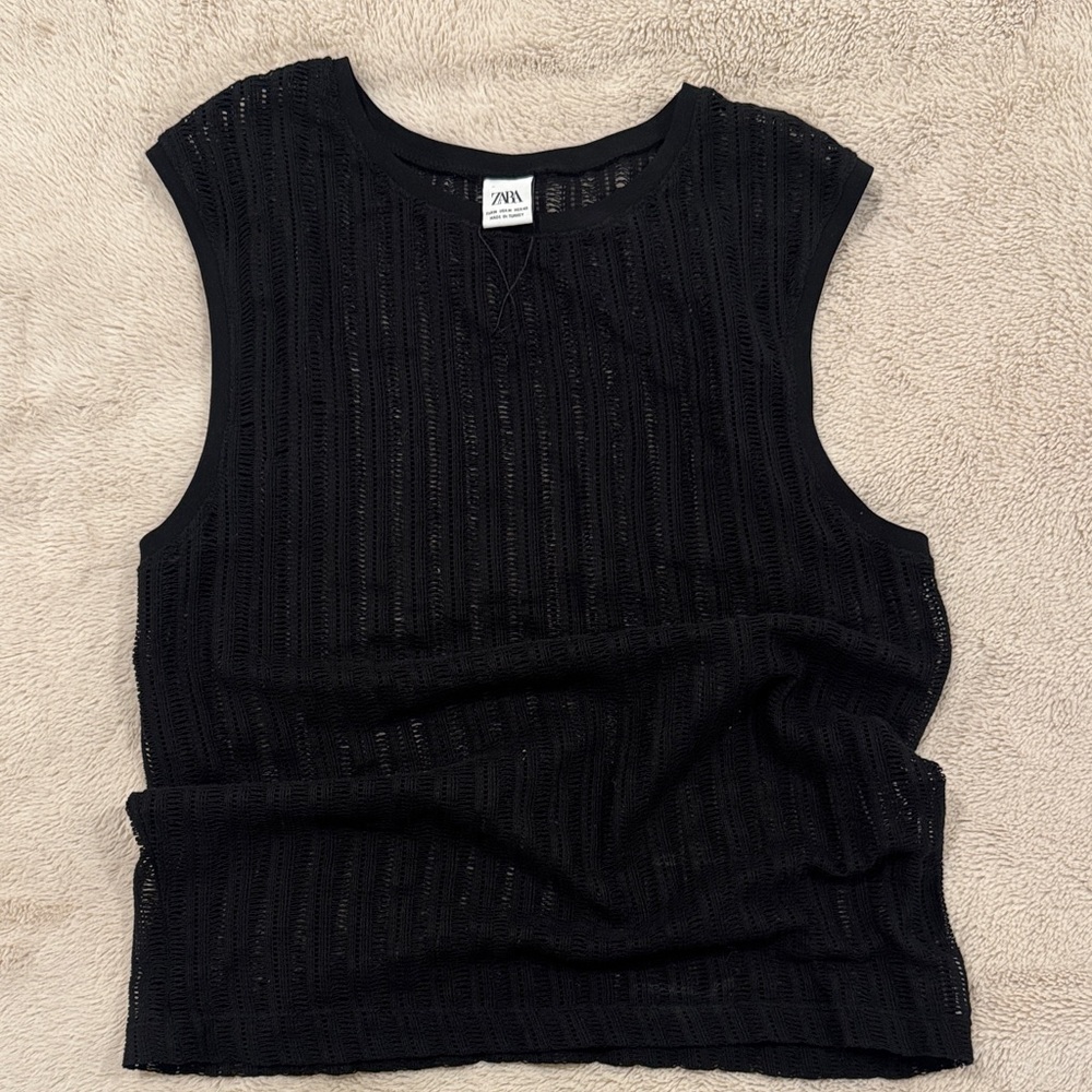 Zara Black Textured Sleeveless Top